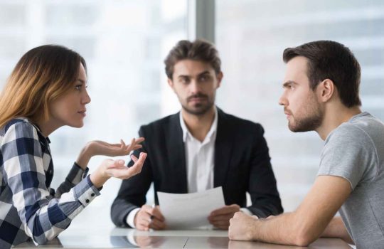 Family and Divorce Lawyer2
